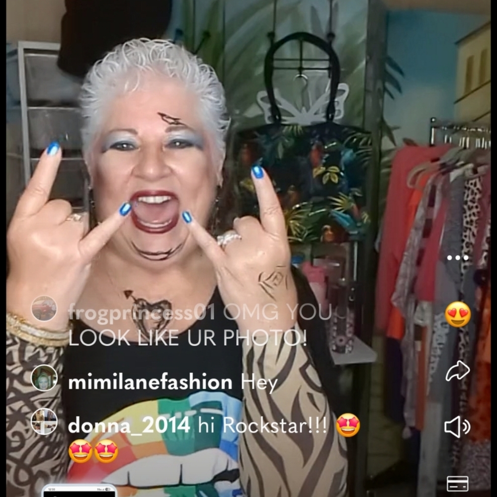 sewcrazylady-LIVE SHOW ❤️ PLEASE LIKE TO BE NOTIFIED WHEN THE CRAZY IS LIVE!! 💕 - Picture 5 of 17